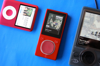 Illustration for article titled Flash Zune Hardware Gallery and Test: Tight Jeans, Sizemodo, and Zunepad